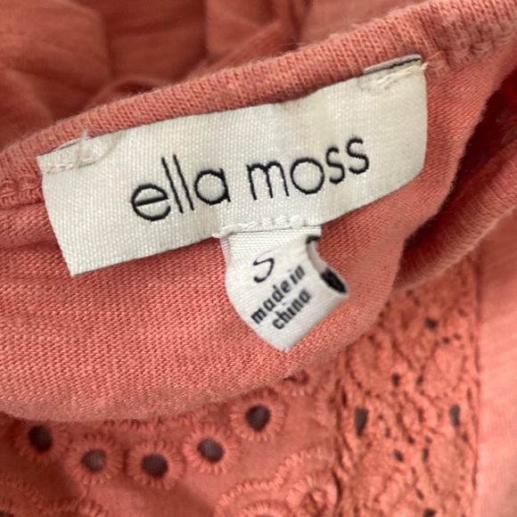 Ella Moss Anthropologie peach pink top short sleeve Small crochet detail Flawed - Picture 7 of 7